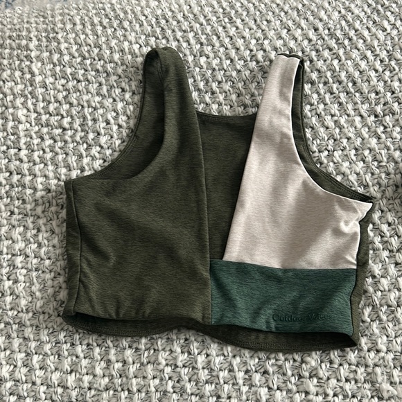 Outdoor Voices Green and Cream Crop Top - Picture 1 of 4
